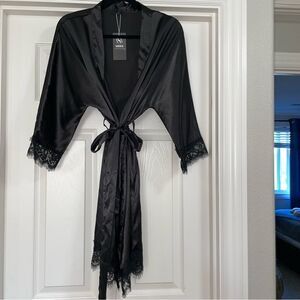 🚨 3 for $25 - URRU Eyelash Lace Robe